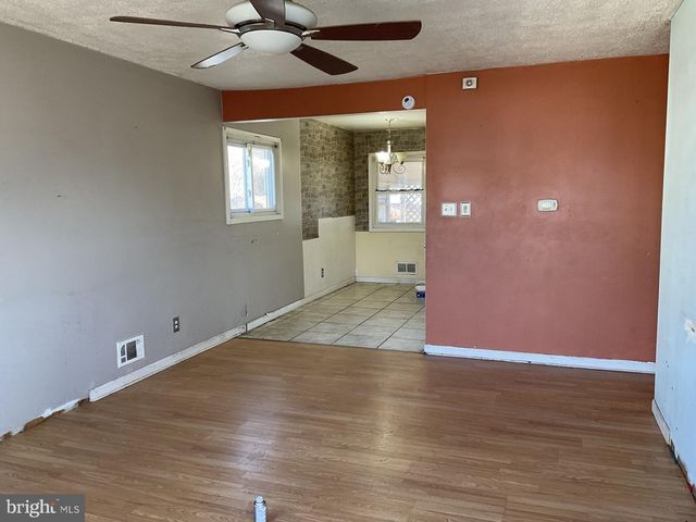 127 HOLLYWOOD DR, Glen Burnie, MD 21060