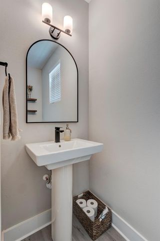 1181 W Tidwell Road A, Houston, TX 77091