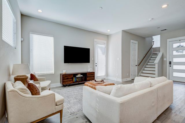 1181 W Tidwell Road A, Houston, TX 77091