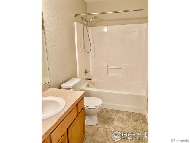 1900 68th Avenue 5, Greeley, CO 80634