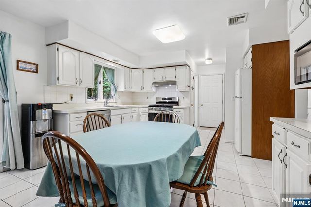 95 Turret Street, Park Ridge, NJ 07656