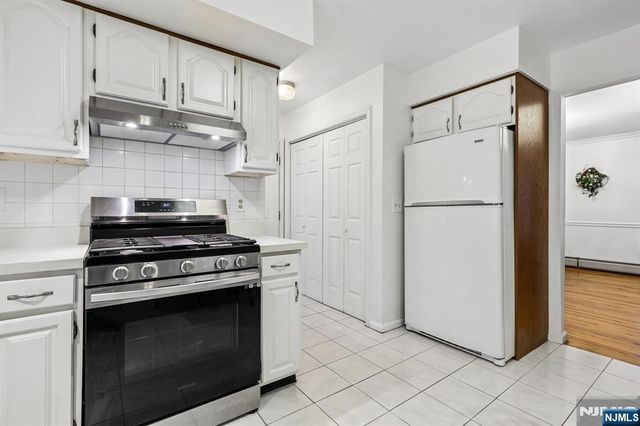 95 Turret Street, Park Ridge, NJ 07656
