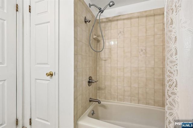 95 Turret Street, Park Ridge, NJ 07656