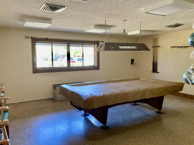 6002 OAK CREEK LANE 1925, Bradenton, FL 34210