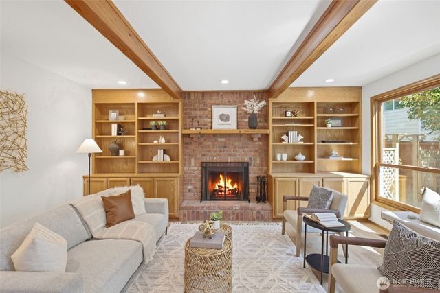10831 56th Place W, Mukilteo, WA 98275