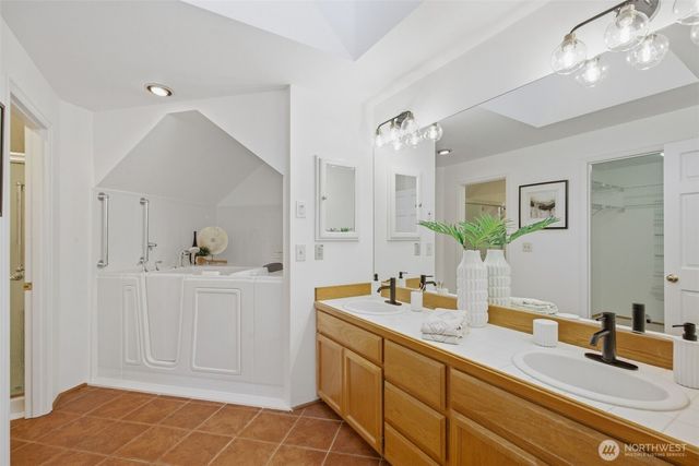10831 56th Place W, Mukilteo, WA 98275