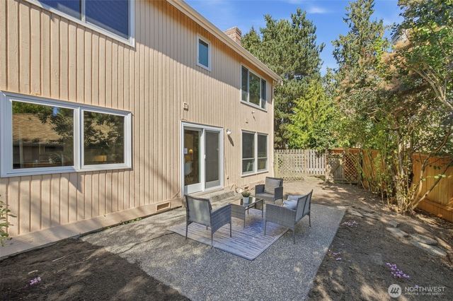 10831 56th Place W, Mukilteo, WA 98275