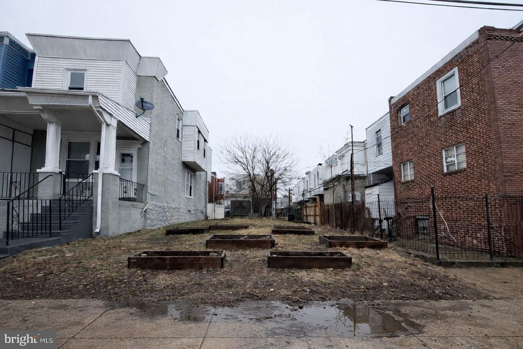 5715 ADDISON ST, Philadelphia, PA 19143