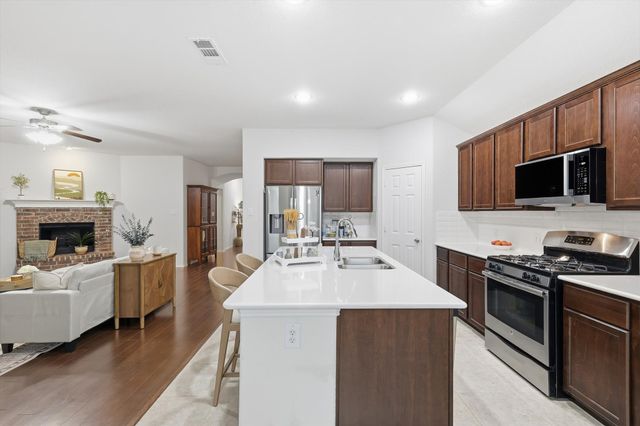 1900 6th Street, Argyle, TX 76226