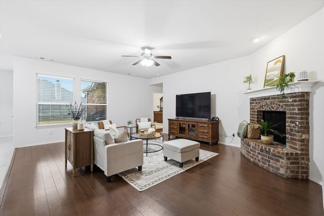 1900 6th Street, Argyle, TX 76226