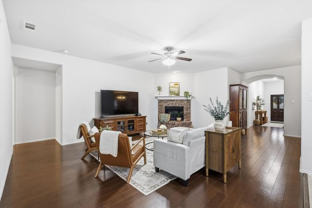 1900 6th Street, Argyle, TX 76226