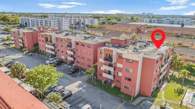 8095 NW 8th Street 215, Miami, FL 33126