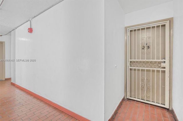 8095 NW 8th Street 215, Miami, FL 33126
