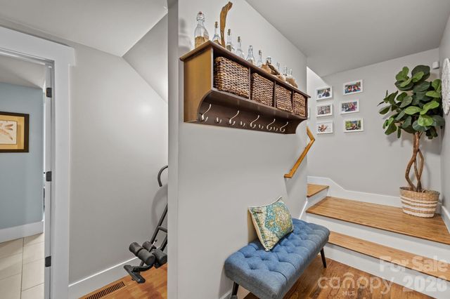 18 Oak Springs Drive, Arden, NC 28704