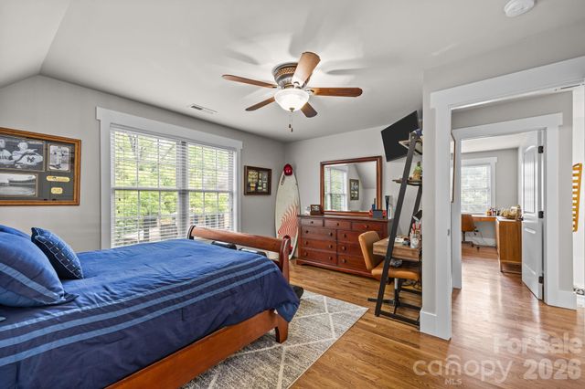 18 Oak Springs Drive, Arden, NC 28704