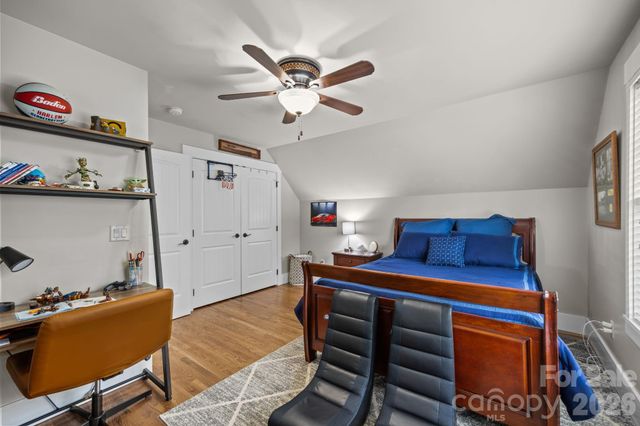 18 Oak Springs Drive, Arden, NC 28704