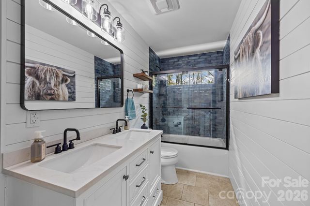 18 Oak Springs Drive, Arden, NC 28704