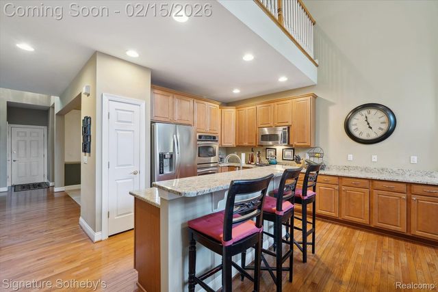 44843 Broadmoor Circle S, Northville, MI 48168