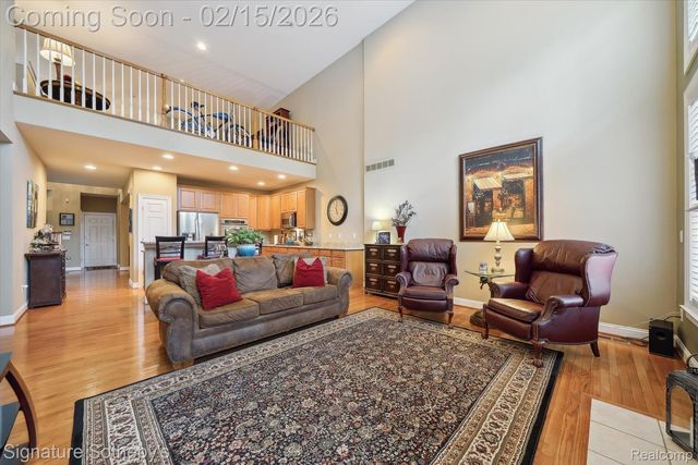 44843 Broadmoor Circle S, Northville, MI 48168