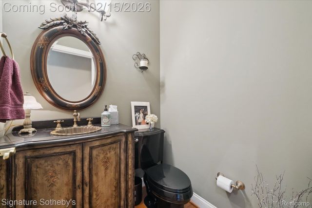 44843 Broadmoor Circle S, Northville, MI 48168