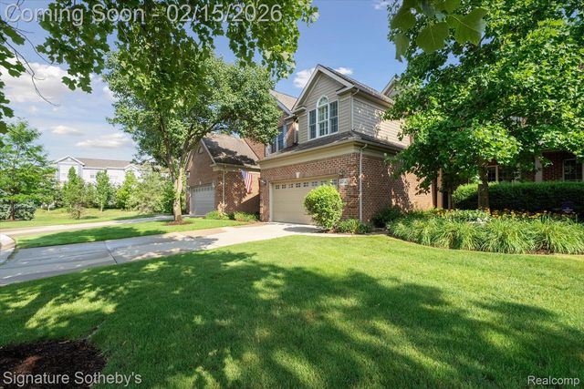 44843 Broadmoor Circle S, Northville, MI 48168