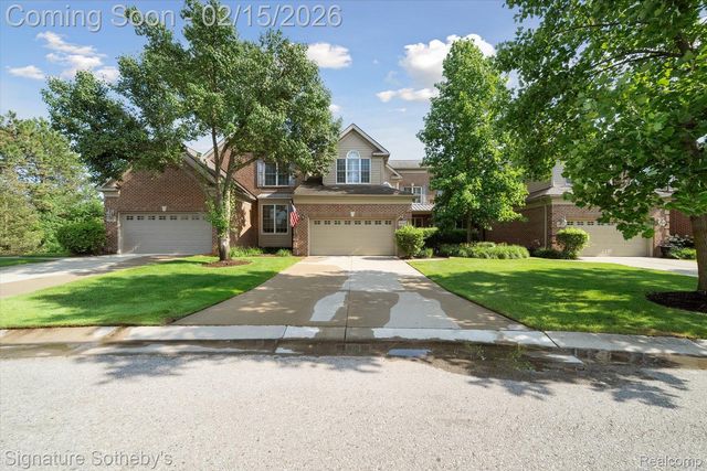 44843 Broadmoor Circle S, Northville, MI 48168