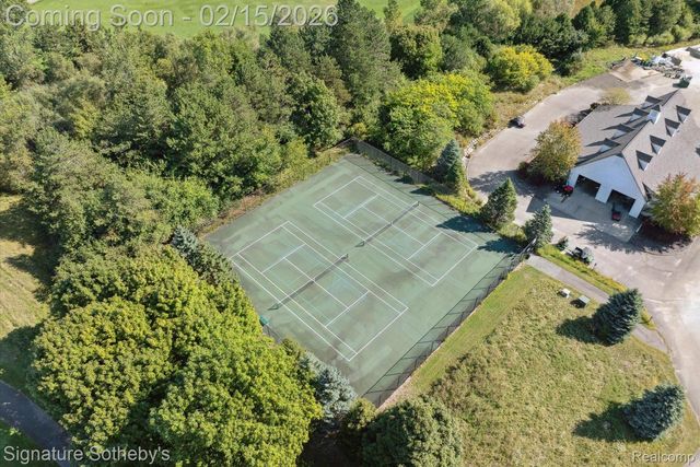 44843 Broadmoor Circle S, Northville, MI 48168