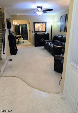 822 Poplar Ct, Raritan Twp., NJ 08822