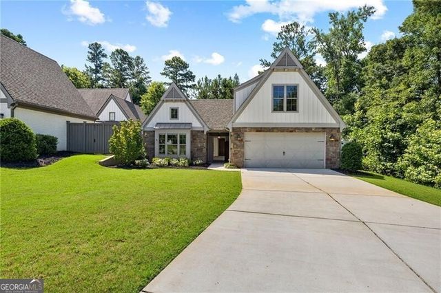 225 Arbor Garden Circle, Newnan, GA 30265