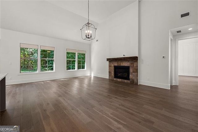 225 Arbor Garden Circle, Newnan, GA 30265