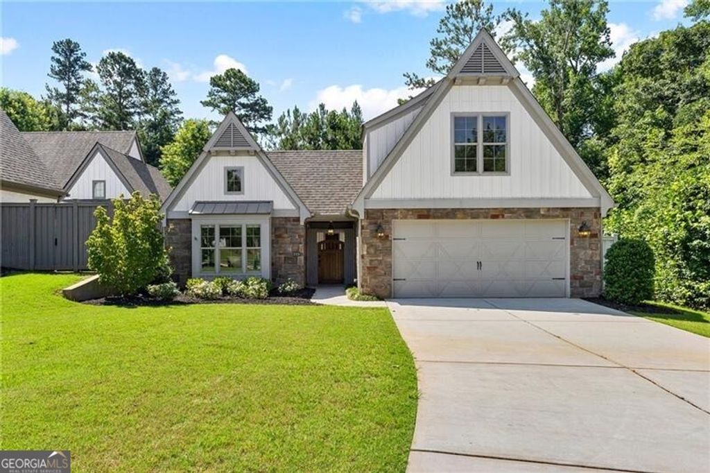225 Arbor Garden Circle, Newnan, GA 30265