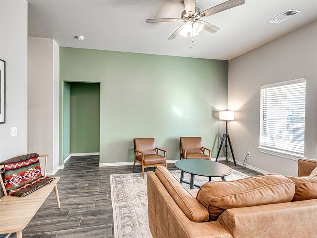 2912 Heather Haven, Moore, OK 73160