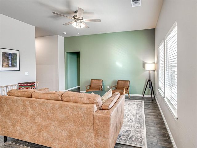 2912 Heather Haven, Moore, OK 73160