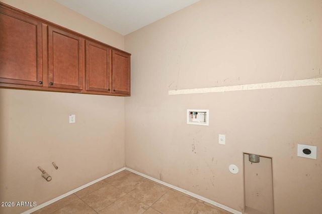 17941 W ALICE Avenue, Waddell, AZ 85355