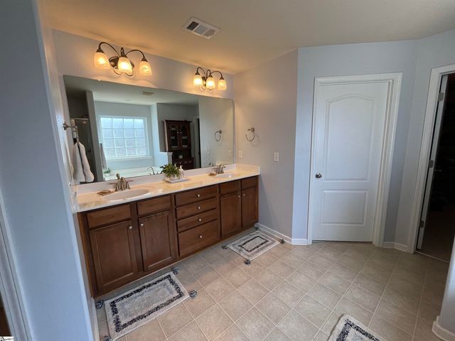232 Haddington Lane, Greenville, SC 29609