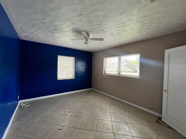 1732 NE 15TH Avenue, Fort Lauderdale, FL 33305