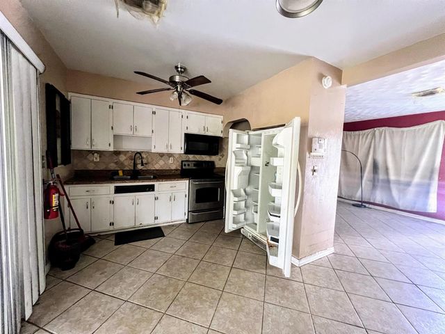 1732 NE 15TH Avenue, Fort Lauderdale, FL 33305
