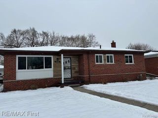 23530 Gardner Street, Oak Park, MI 48237