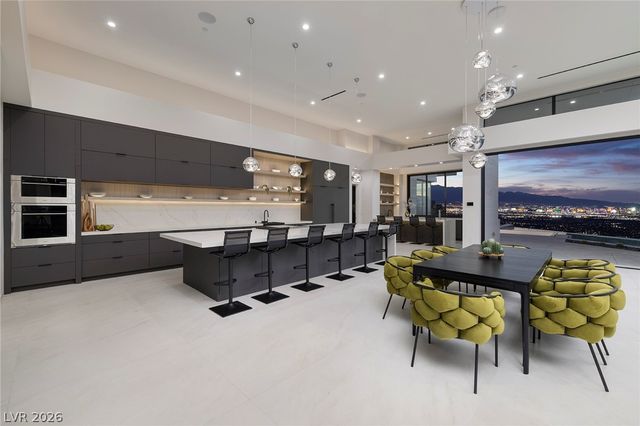 563 Grand Rim Drive, Henderson, NV 89012