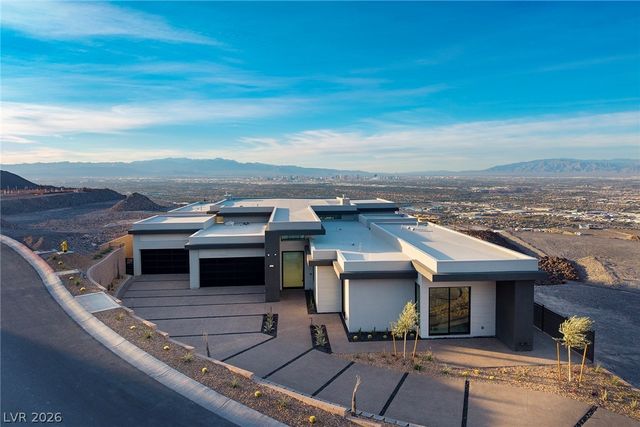 563 Grand Rim Drive, Henderson, NV 89012