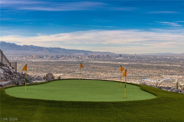 563 Grand Rim Drive, Henderson, NV 89012