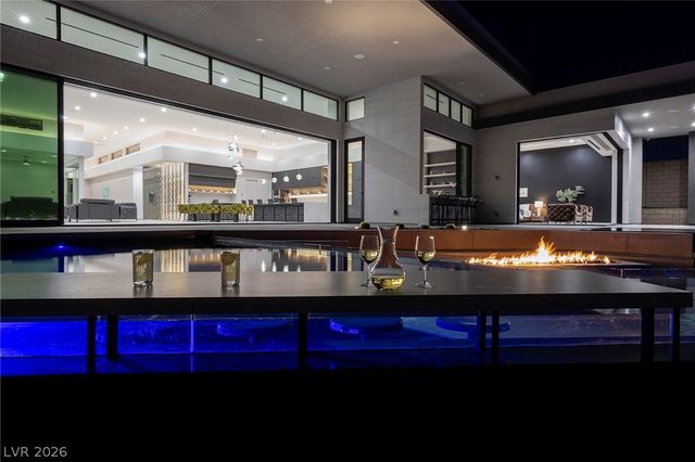 563 Grand Rim Drive, Henderson, NV 89012