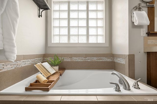 2043 W Soldotna St, Kuna, ID 83634