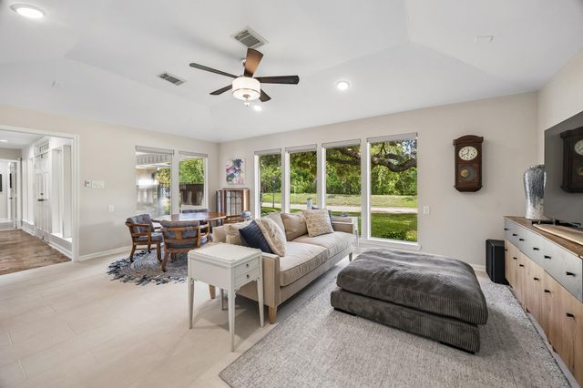 12314 Honeywood Trail, Houston, TX 77077