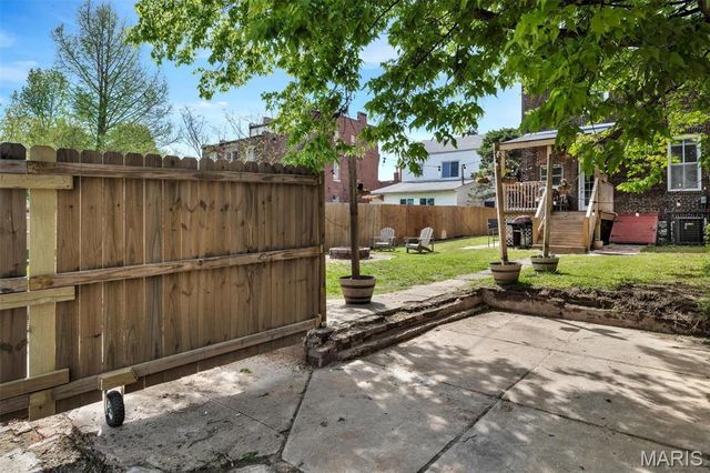 2913 Gasconade Street, St Louis, MO 63118