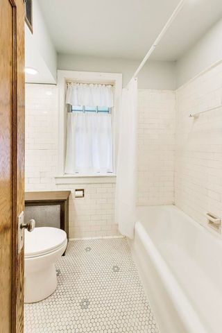 3559 S Seeley Avenue, Chicago, IL 60609