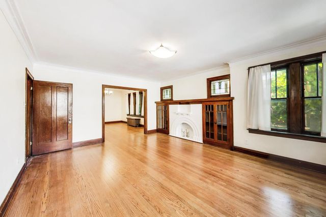 3559 S Seeley Avenue, Chicago, IL 60609