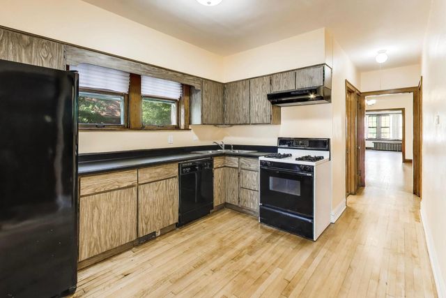 3559 S Seeley Avenue, Chicago, IL 60609