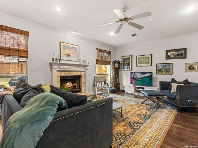 16107 La Madera Rio, Helotes, TX 78023