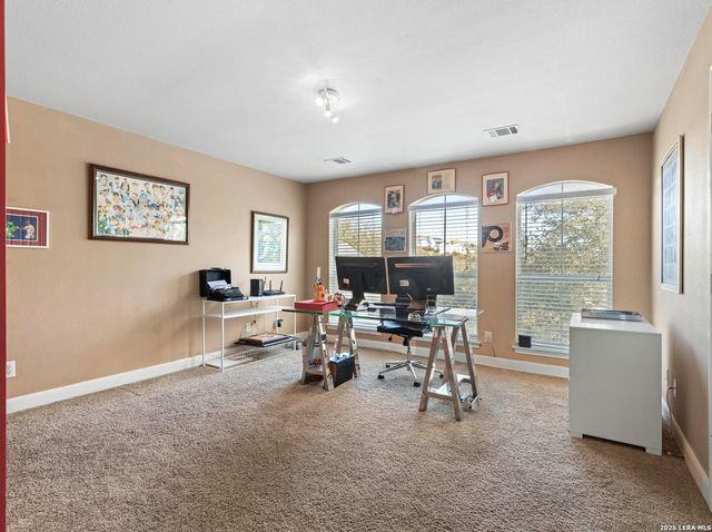 16107 La Madera Rio, Helotes, TX 78023